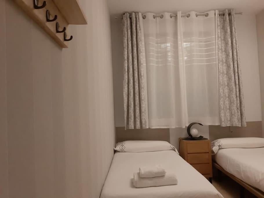 Nuevo-Luminoso Y Moderno. Parking Gratis!! Apartamento Sevilha Exterior foto