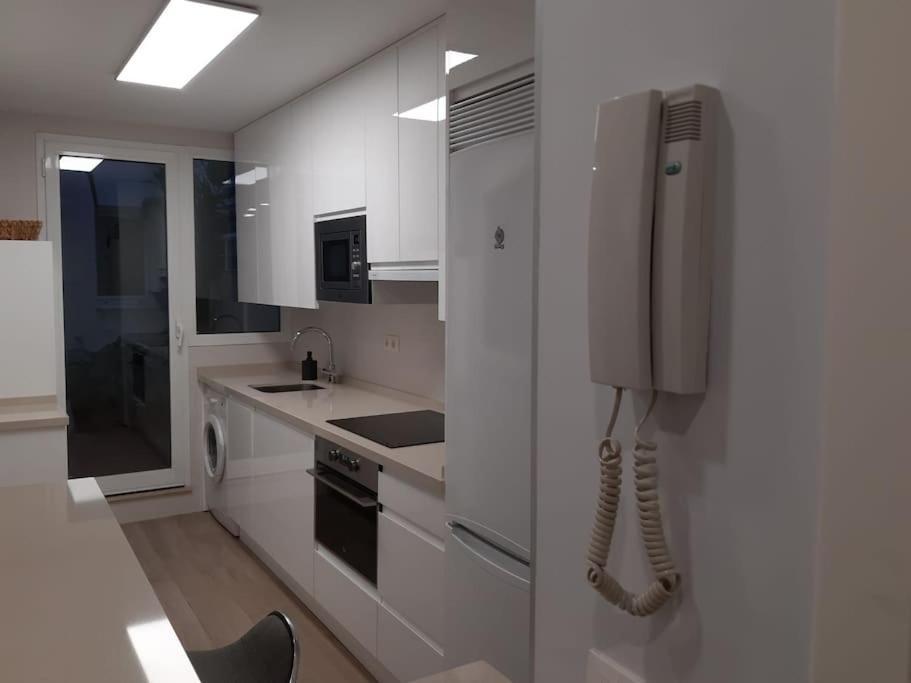 Nuevo-Luminoso Y Moderno. Parking Gratis!! Apartamento Sevilha Exterior foto