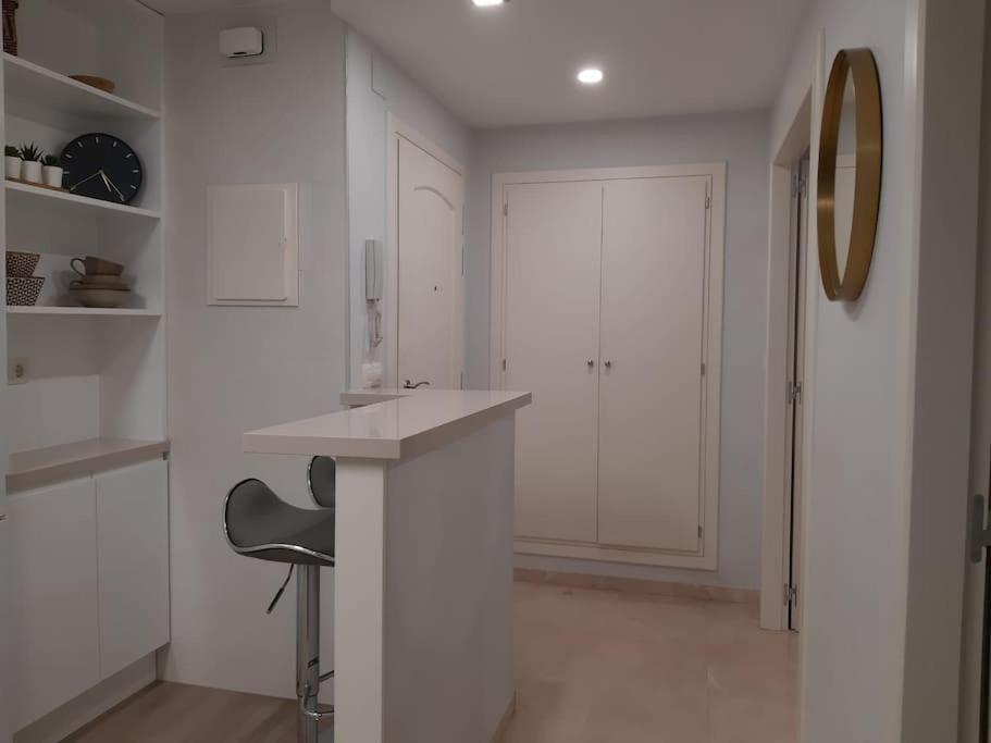 Nuevo-Luminoso Y Moderno. Parking Gratis!! Apartamento Sevilha Exterior foto